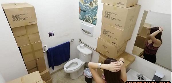  Pretty babe screwed by nasty pawn dude in the toilet